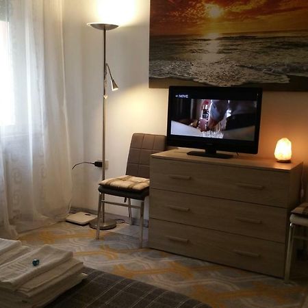 Casa Moderna Apartment เปรูจา ภายนอก รูปภาพ